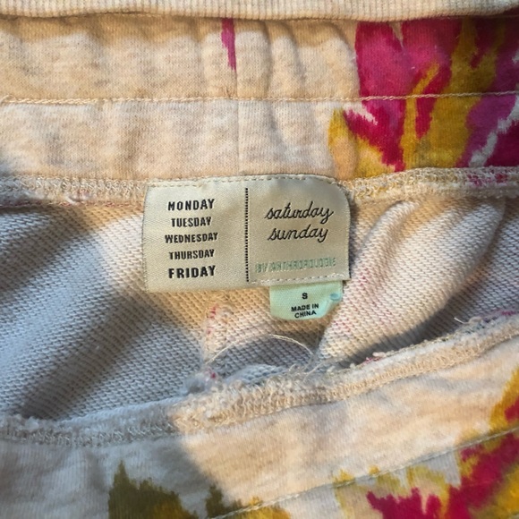 Anthropologie lounge set - Picture 4 of 7